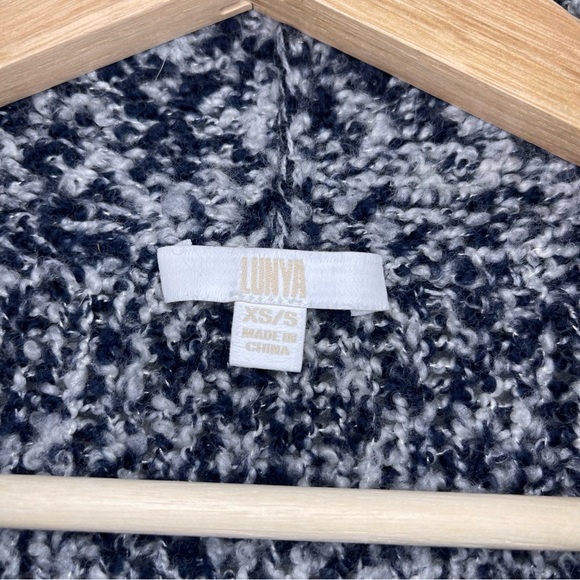 Lunya silk cashmere boucle belted long robe - Picture 5 of 7